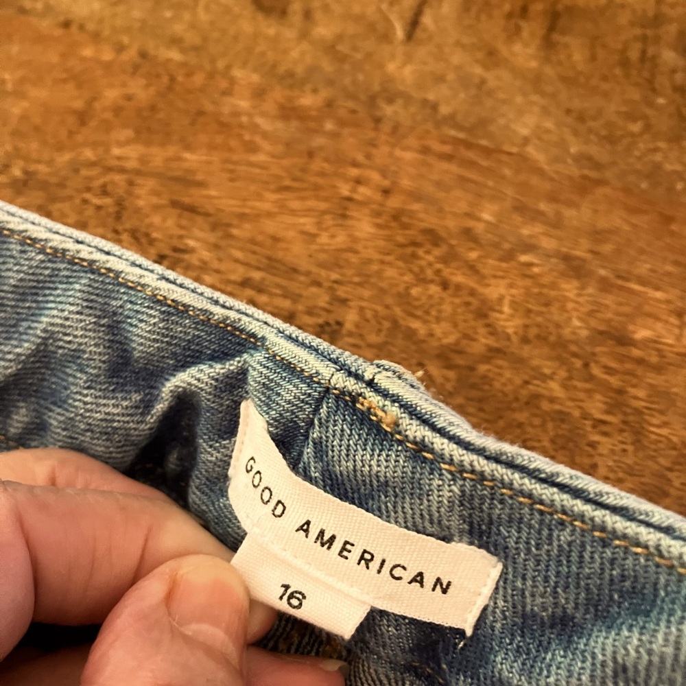 Good American Light Blue Denim Jeans